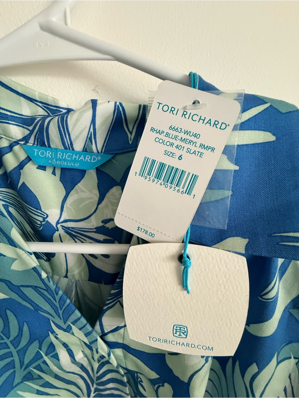 NWT Tori Richard Honolulu Blue and Light Green Tropical Print Shorts Romper - Picture 2 of 4